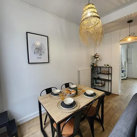 Detente En Centre-ville Apartment